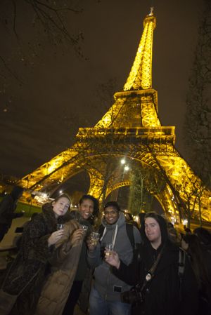 eiffell tower ania sm.jpg